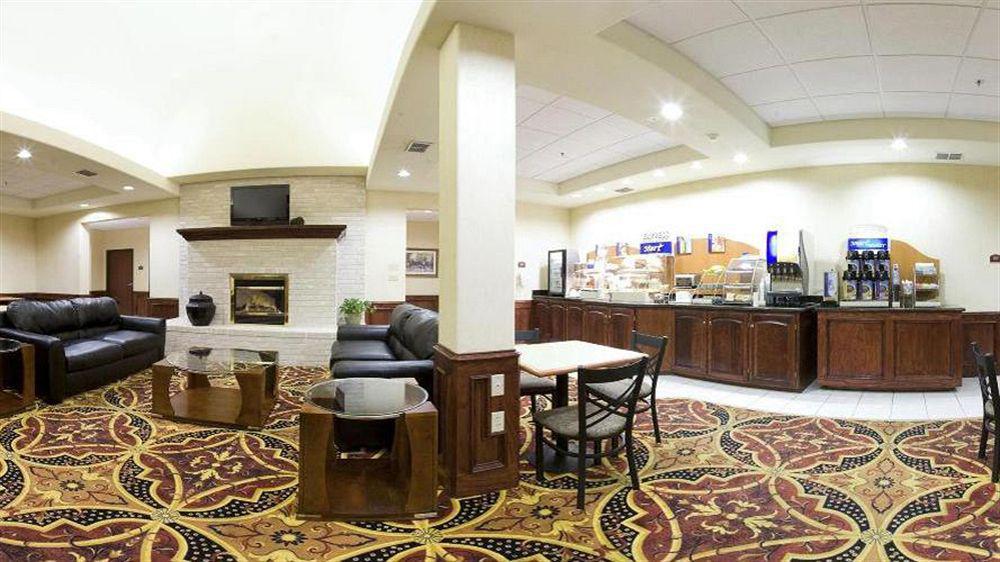 Holiday Inn Express Hotel And Suites Weslaco By Ihg Esterno foto