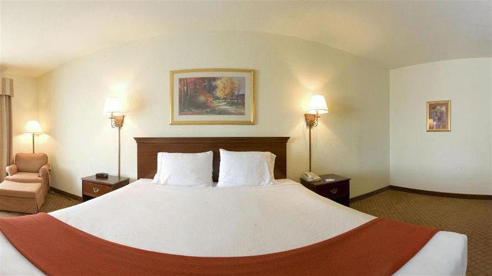 Holiday Inn Express Hotel And Suites Weslaco By Ihg Esterno foto