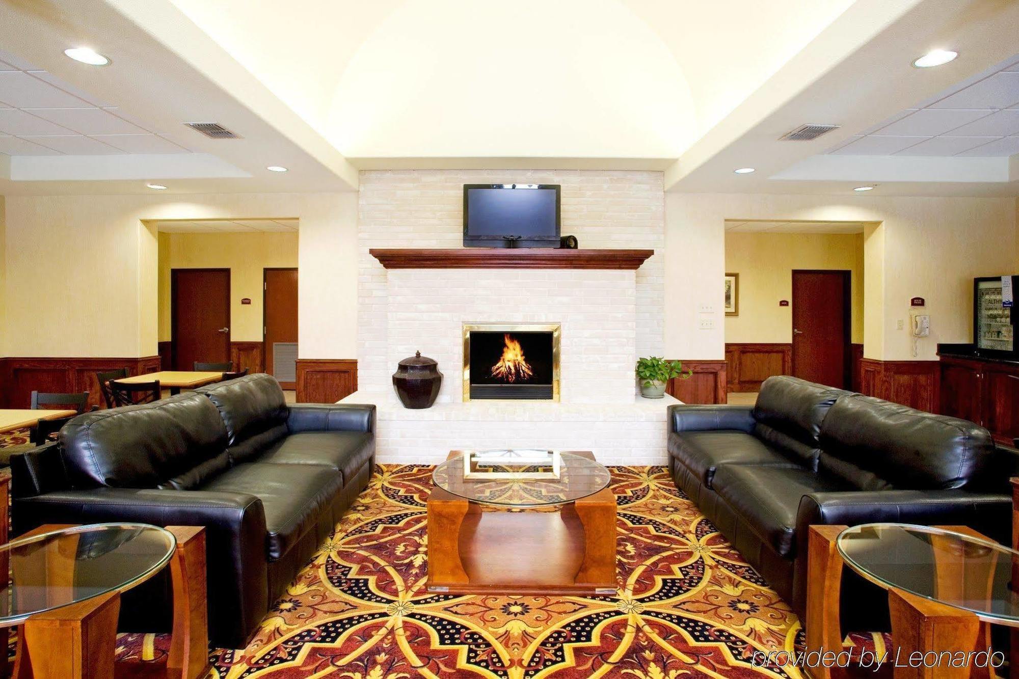 Holiday Inn Express Hotel And Suites Weslaco By Ihg Interno foto