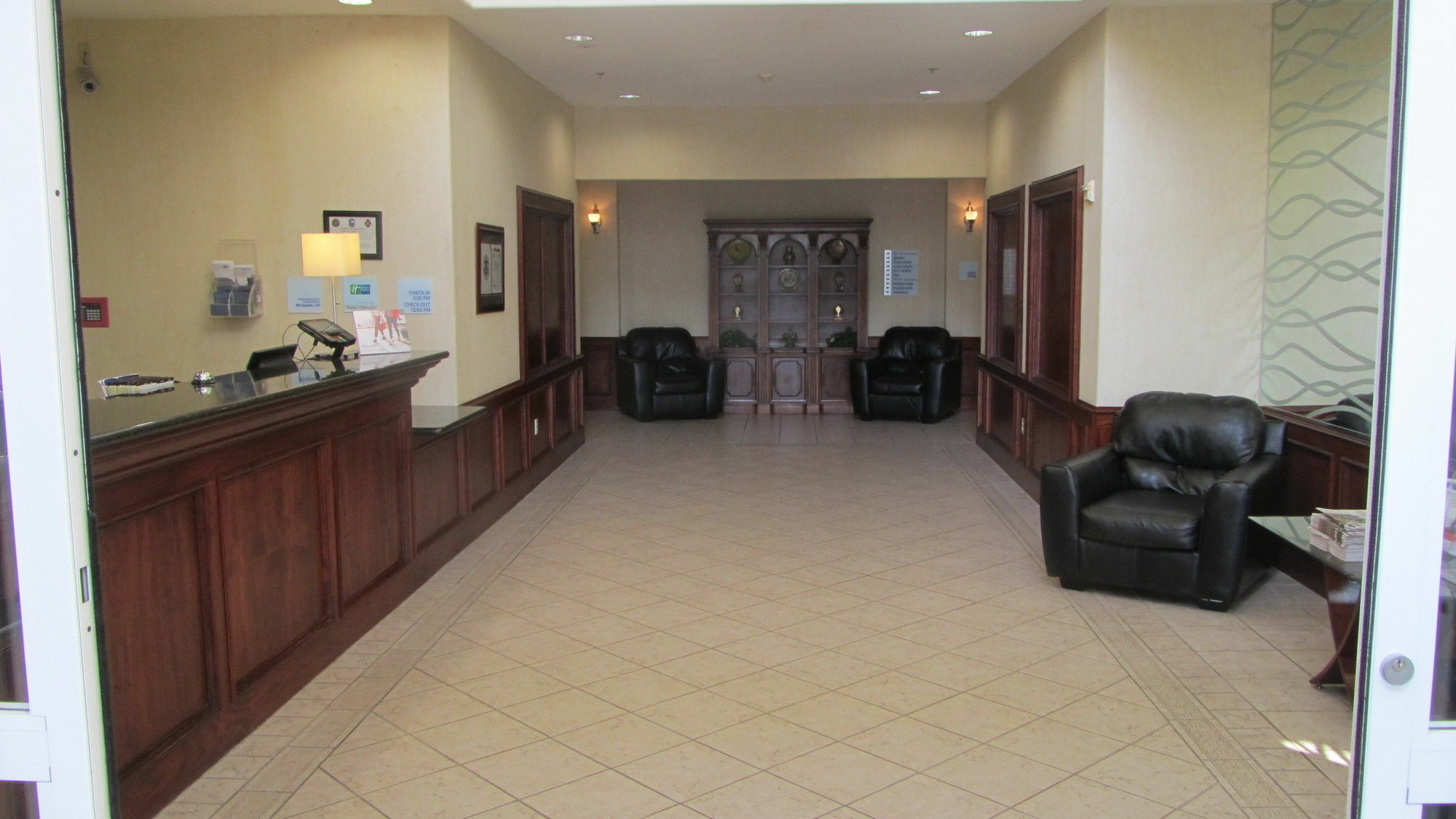 Holiday Inn Express Hotel And Suites Weslaco By Ihg Esterno foto