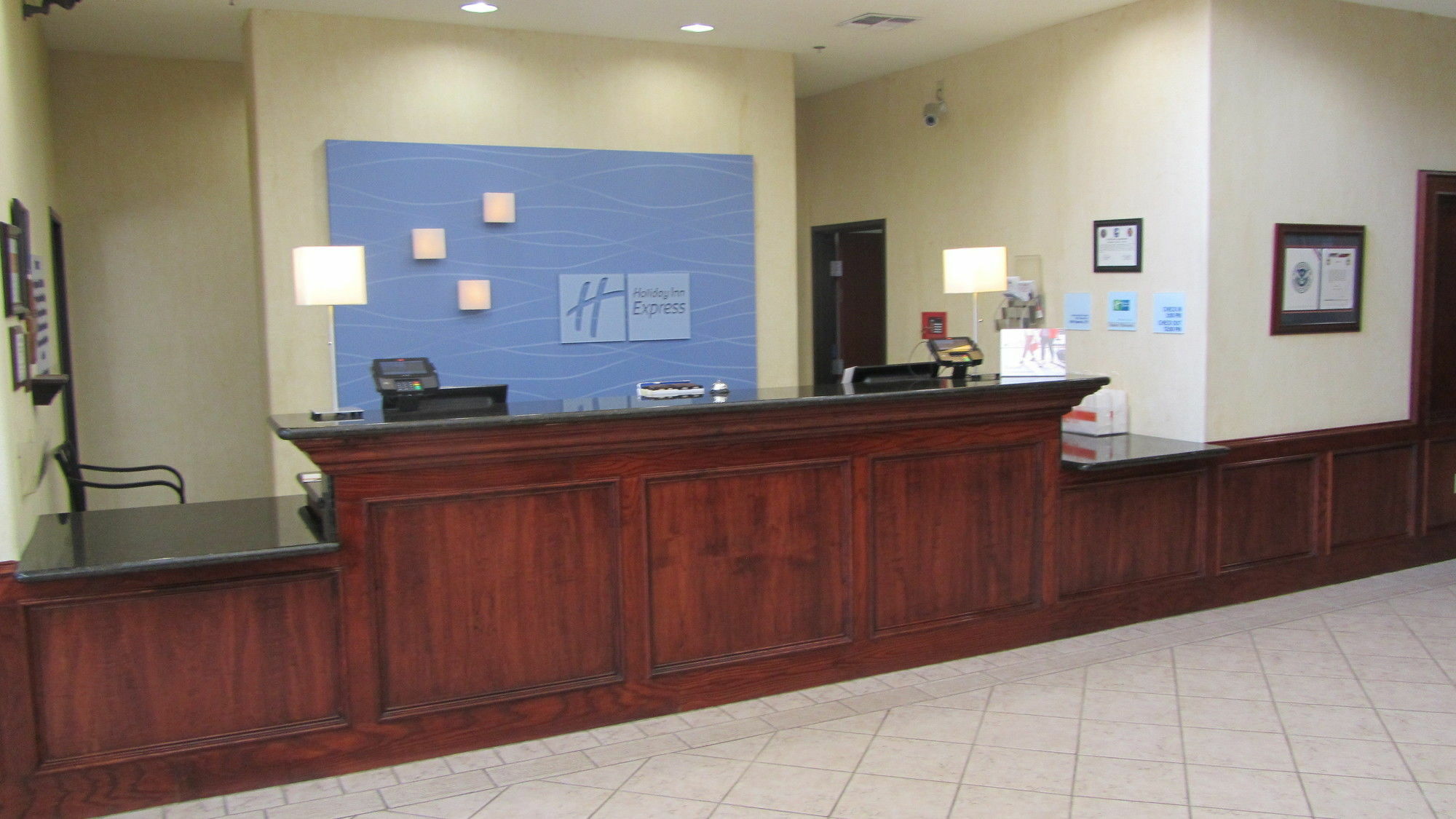 Holiday Inn Express Hotel And Suites Weslaco, An Ihg Hotel Esterno foto
