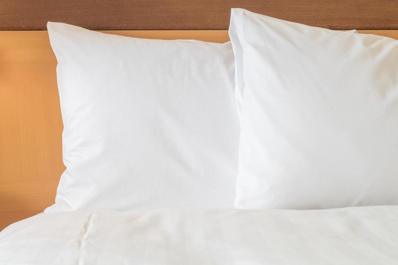 Holiday Inn Express Hotel And Suites Weslaco By Ihg Esterno foto
